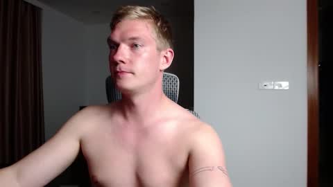 Gregblonde  Alextattoo online show from September 25, 2025, 1:04 pm