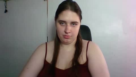 Snapshot of hess_luna_ chatting on October 21, 2025, 9:10 am hess_luna_ online show from October 21, 2025, 9:10 am