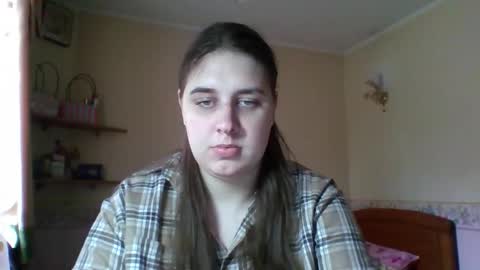 Snapshot of hess_luna_ chatting on October 31, 2025, 9:10 am hess_luna_ online show from October 31, 2025, 9:10 am