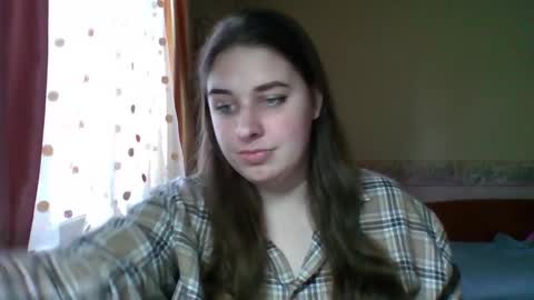 Snapshot of hess_luna_ chatting on November 25, 2025, 10:04 am hess_luna_ online show from November 25, 2025, 10:04 am