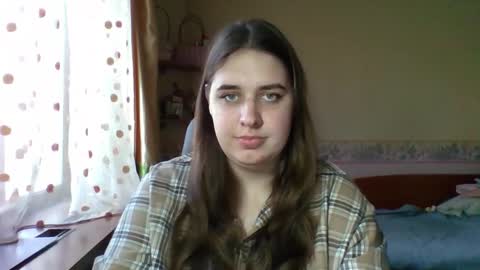 Snapshot of hess_luna_ chatting on November 26, 2025, 10:05 am hess_luna_ online show from November 26, 2025, 10:05 am