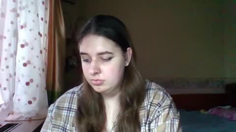 Snapshot of hess_luna_ chatting on December 1, 2025, 10:09 am hess_luna_ online show from December 1, 2025, 10:09 am