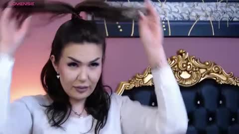 Snapshot of hessahessy chatting on January 20, 2025, 6:53 pm Hessy online show from January 20, 2025, 6:53 pm