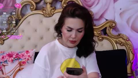 Hessy online show from December 1, 2025, 5:40 pm