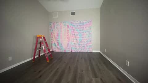 salem online show from March 3, 2025, 4:25 am