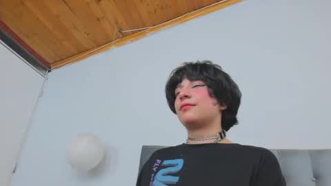 Noraly  online show from February 10, 2025, 10:53 am