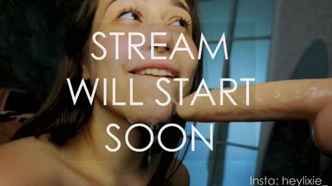 Snapshot of heylixie_ chatting on September 12, 2025, 1:28 am Li online show from September 12, 2025, 1:28 am