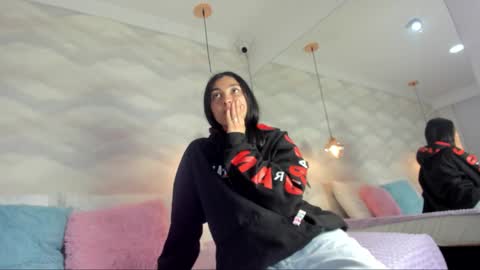 HEYSEL ANGELS online show from December 3, 2025, 3:03 am