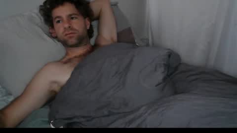 Snapshot of heytheretigers chatting on December 14, 2025, 4:12 pm Lollie Bam Tesoro online show from December 14, 2025, 4:12 pm