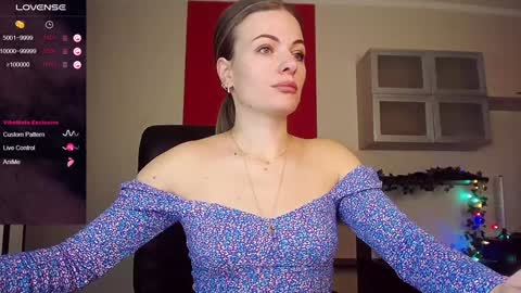 Snapshot of hi_bye_ chatting on January 24, 2025, 9:49 am Lina online show from January 24, 2025, 9:49 am