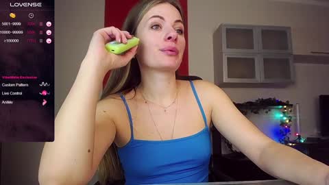 Snapshot of hi_bye_ chatting on January 30, 2025, 8:01 am Lina online show from January 30, 2025, 8:01 am