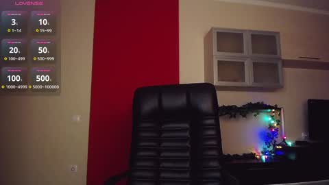 Snapshot of hi_bye_ chatting on March 6, 2025, 11:58 am Lina online show from March 6, 2025, 11:58 am