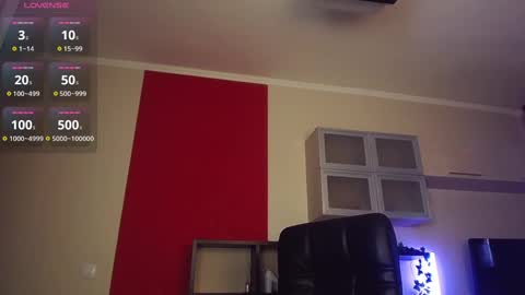 Snapshot of hi_bye_ chatting on March 9, 2025, 10:52 am Lina online show from March 9, 2025, 10:52 am