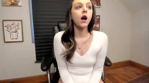 Paige online show from January 16, 2025, 2:08 pm