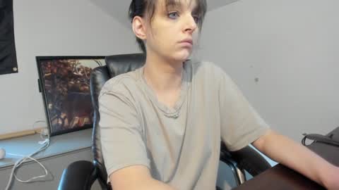 Paige online show from September 11, 2025, 1:11 pm