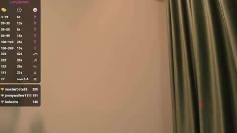 Snapshot of hiaru_cutie chatting on December 25, 2024, 12:15 pm Hiaru online show from December 25, 2024, 12:15 pm