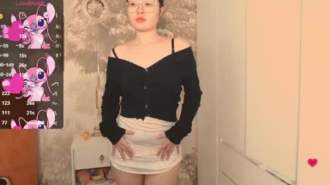 Snapshot of hiaru_cutie chatting on September 29, 2025, 5:34 am Hiaru online show from September 29, 2025, 5:34 am