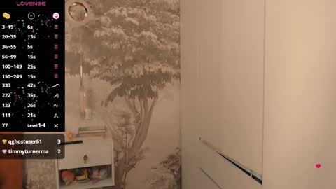 Snapshot of hiaru_cutie chatting on October 10, 2025, 5:28 am Hiaru online show from October 10, 2025, 5:28 am