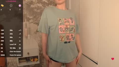 Snapshot of hiaru_cutie chatting on November 14, 2025, 6:34 am Hiaru online show from November 14, 2025, 6:34 am