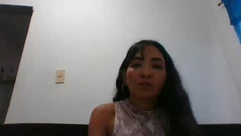 Snapshot of hiddencrazy69 chatting on November 24, 2025, 9:03 pm Clau y Ricky online show from November 24, 2025, 9:03 pm