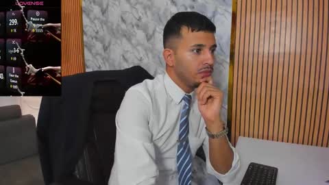 George online show from November 12, 2025, 12:27 pm