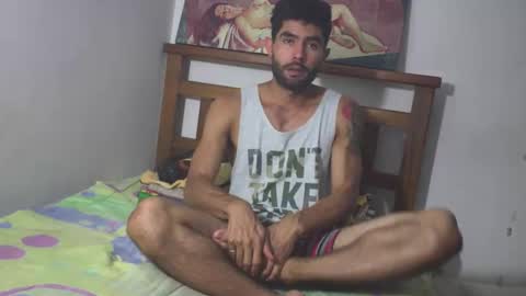 hideonbush online show from December 15, 2025, 1:43 am