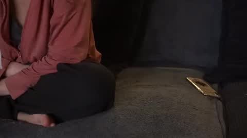 hikinxxx online show from December 15, 2024, 4:40 am