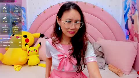 Hikori online show from January 24, 2025, 5:21 am