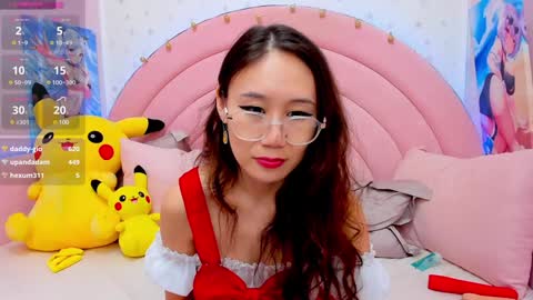 Hikori online show from February 7, 2025, 7:18 am