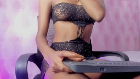  Hillary  online show from February 8, 2025, 3:52 am