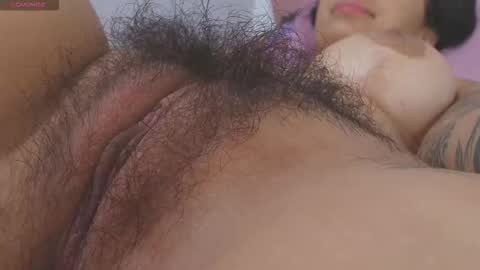 sarah online show from November 11, 2025, 11:21 am