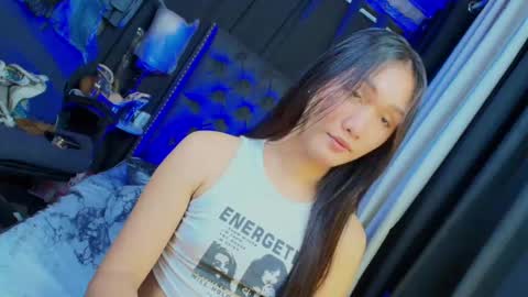 yuricah online show from January 28, 2025, 7:53 am