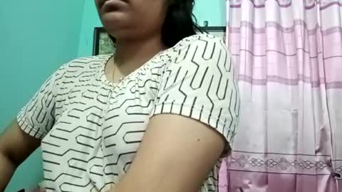 Snapshot of himuhimu22 chatting on January 21, 2025, 8:54 pm himuhimu22 online show from January 21, 2025, 8:54 pm