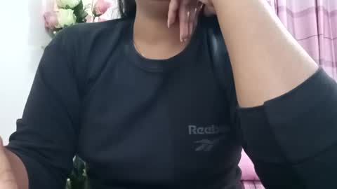 Snapshot of himuhimu22 chatting on January 24, 2025, 1:36 pm himuhimu22 online show from January 24, 2025, 1:36 pm