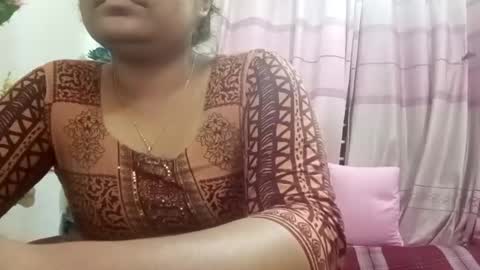 Snapshot of himuhimu22 chatting on March 6, 2025, 1:35 pm himuhimu22 online show from March 6, 2025, 1:35 pm