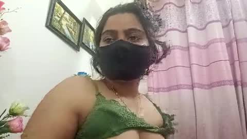 Snapshot of himuhimu22 chatting on March 11, 2025, 2:18 pm himuhimu22 online show from March 11, 2025, 2:18 pm