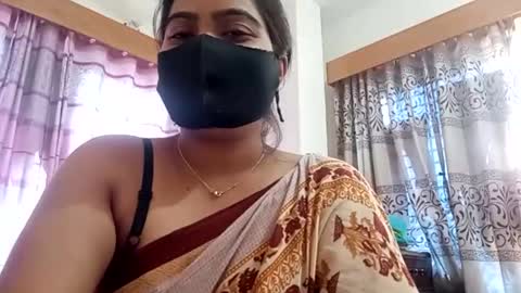 Snapshot of himuhimu22 chatting on October 12, 2025, 4:00 am himuhimu22 online show from October 12, 2025, 4:00 am