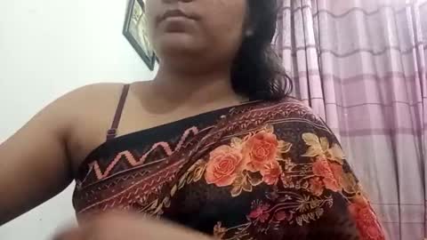 Snapshot of himuhimu22 chatting on October 22, 2025, 6:40 pm himuhimu22 online show from October 22, 2025, 6:40 pm