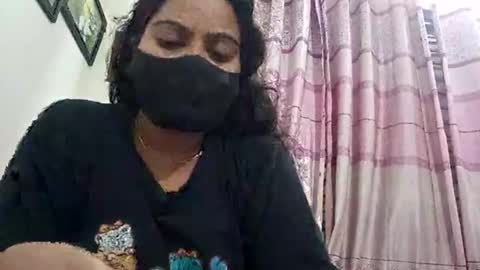 Snapshot of himuhimu22 chatting on October 28, 2025, 9:50 pm himuhimu22 online show from October 28, 2025, 9:50 pm