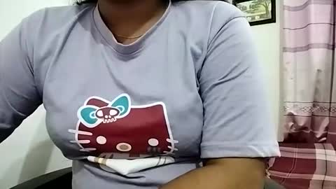 Snapshot of himuhimu22 chatting on November 16, 2025, 2:55 pm himuhimu22 online show from November 16, 2025, 2:55 pm