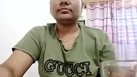 Snapshot of himuhimu22 chatting on November 17, 2025, 10:43 am himuhimu22 online show from November 17, 2025, 10:43 am