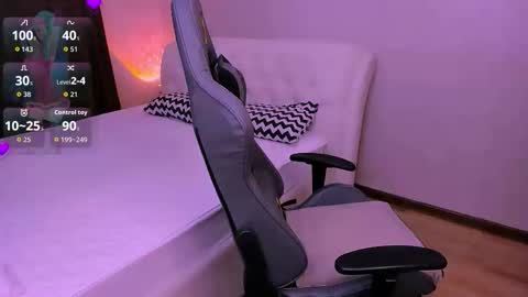 Sexy Hina online show from November 27, 2025, 9:00 am