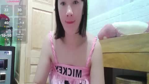 hinanamy online show from November 16, 2025, 2:11 pm