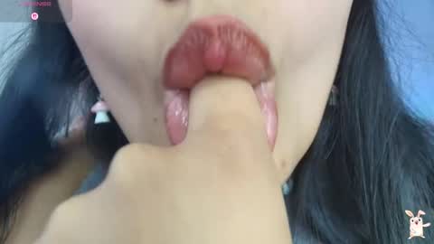 hinata online show from October 20, 2025, 9:15 pm