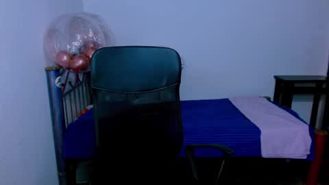      0600AM-1100AM - online show from December 17, 2025, 5:13 am