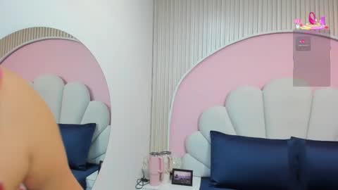 Snapshot of hinata_dolly chatting on November 5, 2025, 11:10 am hinata_dolly online show from November 5, 2025, 11:10 am