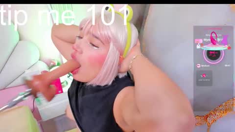 Snapshot of hinata_dolly chatting on November 11, 2025, 11:43 am hinata_dolly online show from November 11, 2025, 11:43 am