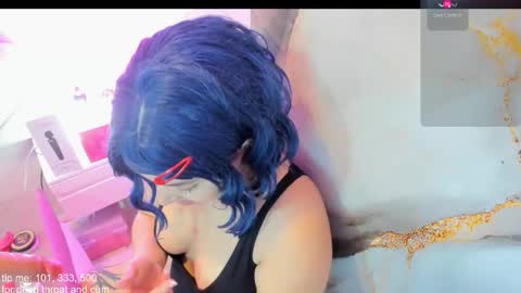 Snapshot of hinata_dolly chatting on November 19, 2025, 10:15 am hinata_dolly online show from November 19, 2025, 10:15 am