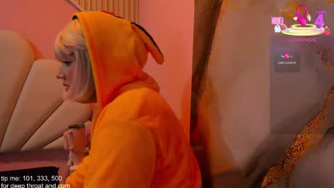 Snapshot of hinata_dolly chatting on November 25, 2025, 11:21 am hinata_dolly online show from November 25, 2025, 11:21 am