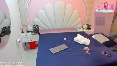 Snapshot of hinata_dolly chatting on November 29, 2025, 11:13 am hinata_dolly online show from November 29, 2025, 11:13 am